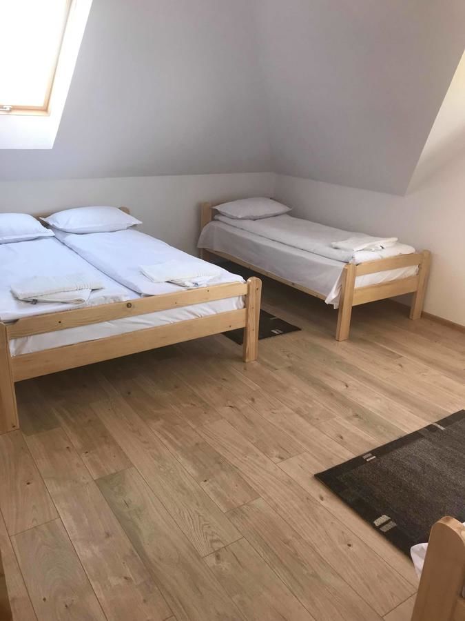 Отели типа «постель и завтрак» Famíves vendégház Racu-35